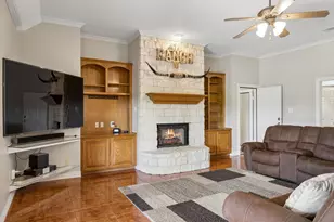 174 King Ranch Ct, Fort Worth, TX 76108 - Photo 9