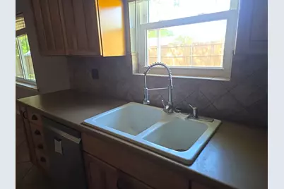 1900 26th Avenue, Mineral Wells, TX 76067 - Photo 5