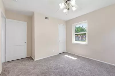 807 Highland Drive, Arlington, TX 76010 - Photo 31
