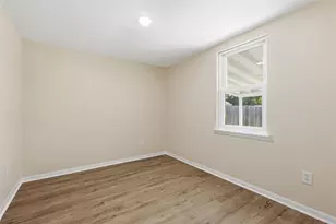 807 Highland Dr, Arlington, TX 76010 - Photo 9