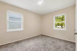 807 Highland Dr, Arlington, TX 76010 - Photo 29