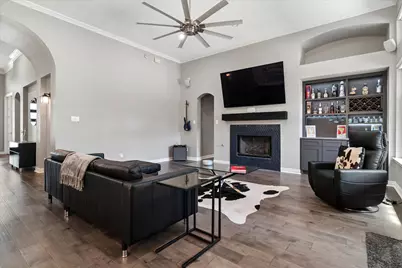 9654 Dickens Lane, Frisco, TX 75033 - Photo 11
