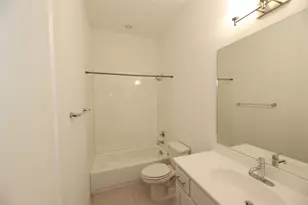 124 Canonbury Dr, Lewisville, TX 75067 - Photo 17