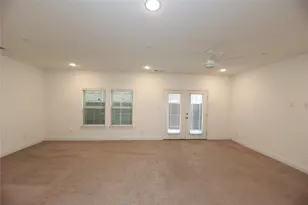 124 Canonbury Dr, Lewisville, TX 75067 - Photo 5