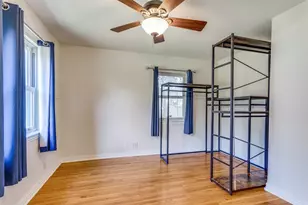 4517 Donnelly Ave, Fort Worth, TX 76107 - Photo 13