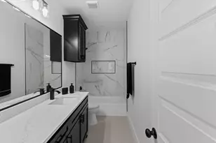 4406 Baylor St, Fort Worth, TX 76119 - Photo 9