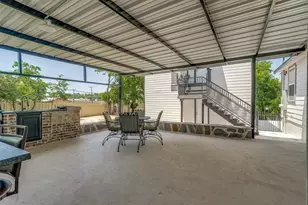 2666 Burton Ave, Fort Worth, TX 76105 - Photo 17