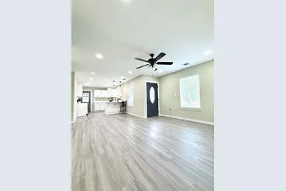 2666 Burton Avenue, Fort Worth, TX 76105 - Photo 3
