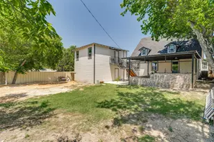 2666 Burton Ave, Fort Worth, TX 76105 - Photo 19