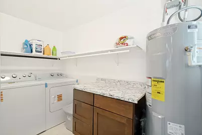 2666 Burton Avenue, Fort Worth, TX 76105 - Photo 9