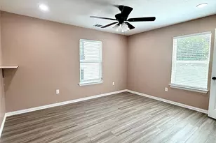 2666 Burton Ave, Fort Worth, TX 76105 - Photo 13