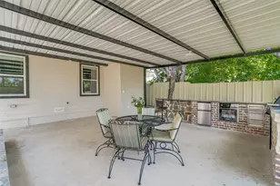 2666 Burton Ave, Fort Worth, TX 76105 - Photo 17
