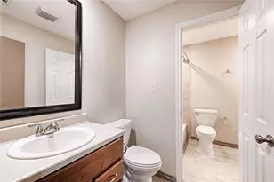 3000 Timothy Ln, Euless, TX 76039 - Photo 15