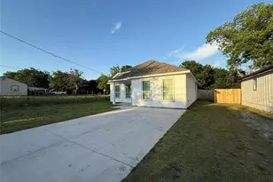 2205 Wellington St, Greenville, TX 75401 - Photo 25