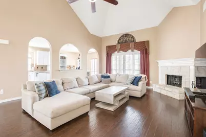 5364 Lake Chelen Drive, Fort Worth, TX 76137 - Photo 9