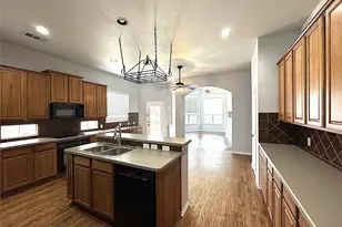 2767 Cedar Wood Dr, Frisco, TX 75033 - Photo 5