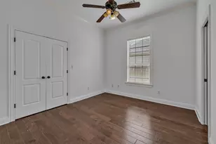 335 Edinburgh Ln, Waco, TX 76712 - Photo 23