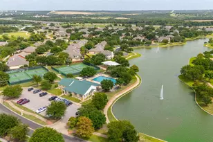 335 Edinburgh Ln, Waco, TX 76712 - Photo 35