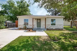 203 S Waxahachie St, Mansfield, TX 76063 - Photo 3