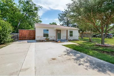 203 S Waxahachie Street, Mansfield, TX 76063 - Photo 1