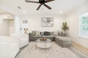 203 S Waxahachie St, Mansfield, TX 76063 - Photo 13