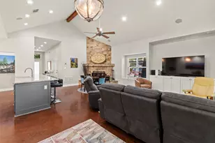 124 Robin Hood Way, Gun Barrel City, TX 75156 - Photo 9