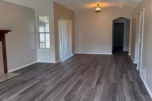 5216 Carpenter Dr, Arlington, TX 76017 - Photo 3