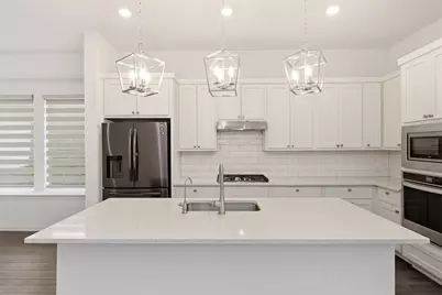 239 Woodson Street, Irving, TX 75063 - Photo 3