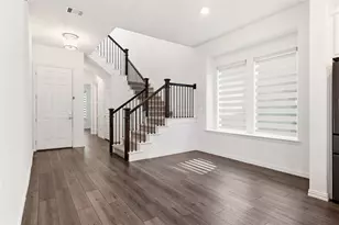 239 Woodson St, Irving, TX 75063 - Photo 3