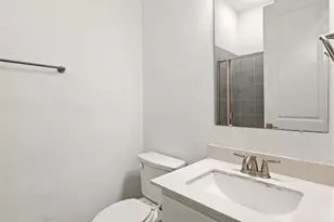 239 Woodson St, Irving, TX 75063 - Photo 9
