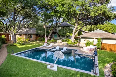 911 Saint Lukes Drive, Richardson, TX 75080 - Photo 9