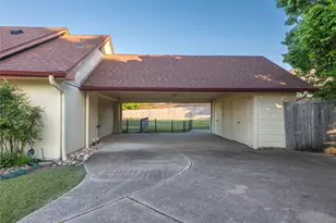 10 Park Central Cir, Rockwall, TX 75087 - Photo 5