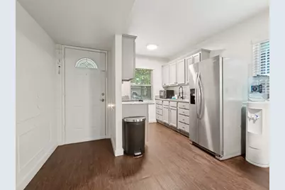 1502 Deepwood Drive, Garland, TX 75040 - Photo 7