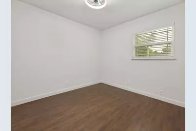 1502 Deepwood Drive, Garland, TX 75040 - Photo 15