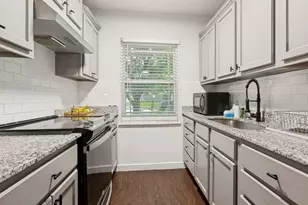 1502 Deepwood Dr, Garland, TX 75040 - Photo 9