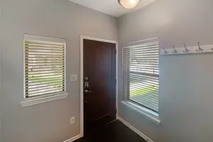 1207 Beaconsfield Lane, Arlington, TX 76011 - Photo 3