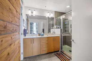 1001 Belleview St, Dallas, TX 75215 - Photo 9