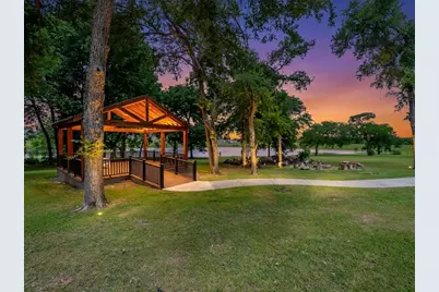 2704 Lakesedge Drive, McKinney, TX 75072 - Photo 39