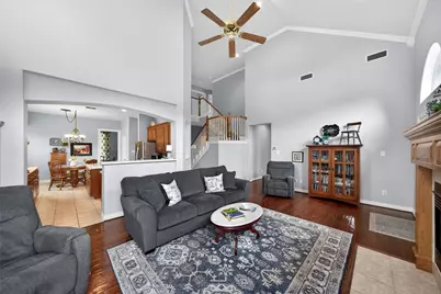 2704 Lakesedge Drive, McKinney, TX 75072 - Photo 7