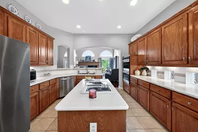 2704 Lakesedge Drive, McKinney, TX 75072 - Photo 13