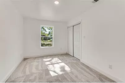 5728 Wilkes Drive, Fort Worth, TX 76119 - Photo 5