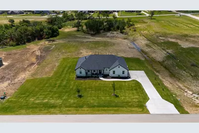 2004 Willy Dilly Road, Springtown, TX 76082 - Photo 37
