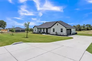 2004 Willy Dilly Rd, Springtown, TX 76082 - Photo 5