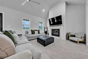 2004 Willy Dilly Rd, Springtown, TX 76082 - Photo 11