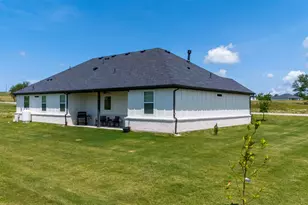 2004 Willy Dilly Rd, Springtown, TX 76082 - Photo 33