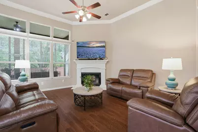 2312 Catherine Lane, McKinney, TX 75071 - Photo 9