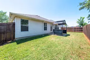 1113 Mockingbird Dr, Aubrey, TX 76227 - Photo 29
