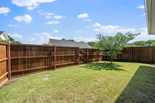 322 Woodside Trl, Waxahachie, TX 75165 - Photo 17