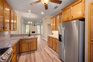 2621 Cummings Dr, Bedford, TX 76021 - Photo 11