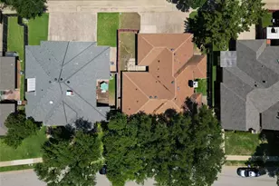 2621 Cummings Dr, Bedford, TX 76021 - Photo 7